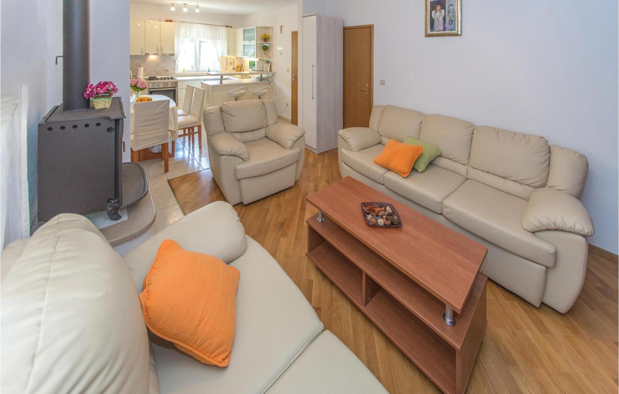 3 Bedroom Lovely Home In Plat Mlini Exterior foto