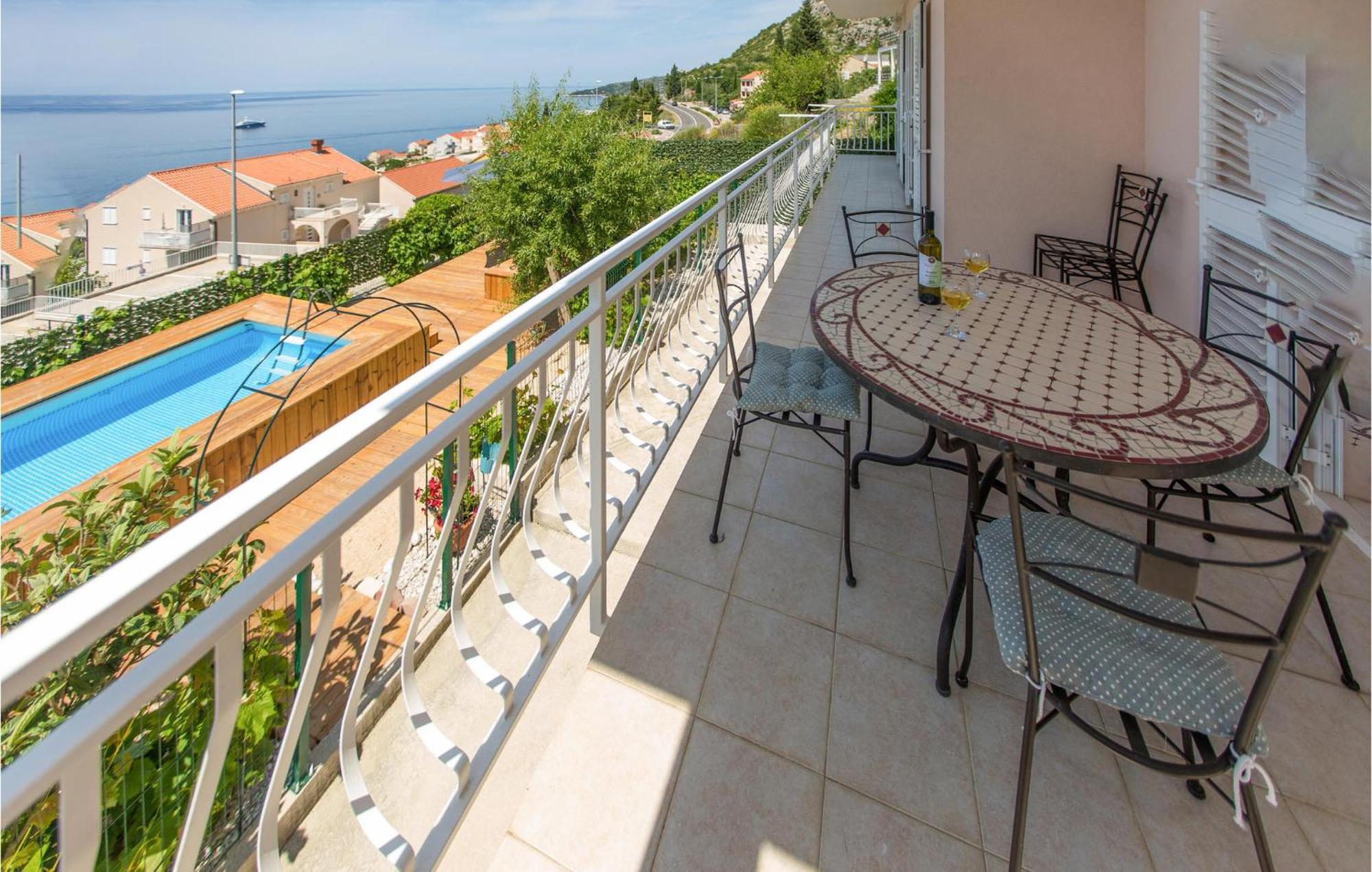 3 Bedroom Lovely Home In Plat Mlini Exterior foto